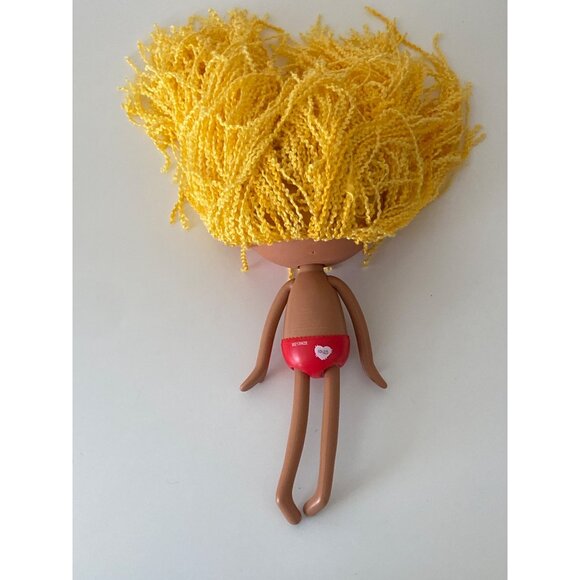 MGA Hasbro Lalaloopsy Doll Large Spot Splatter Splash Loopy Yellow Yarn hair - Picture 8 of 10